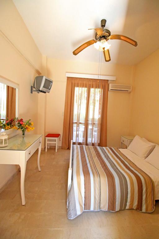 Adriana Studios Perivolion Luaran gambar
